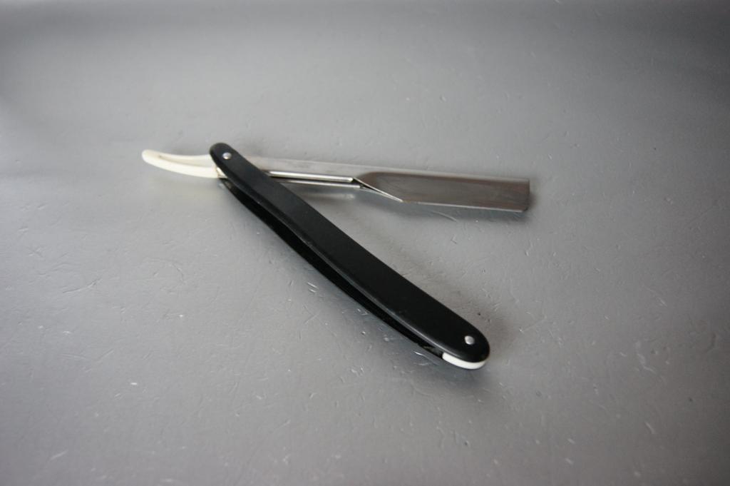 Бритвенный станок для бритья лезвиями опасная бритва колкий пластик карболит Европа