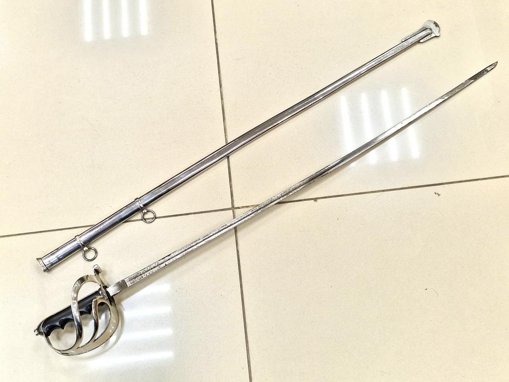 ИТАЛЬЯНСКАЯ САБЛЯ КАВАЛЕРИЙСКАЯ ОФИЦЕРСКАЯ обр. 1888 г. С УКРАШЕННЫМ КЛИНКОМ