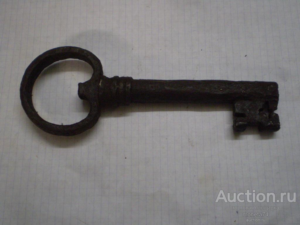 Старинный ключ. Длина 17,9 см. Ржавый. Дешево.