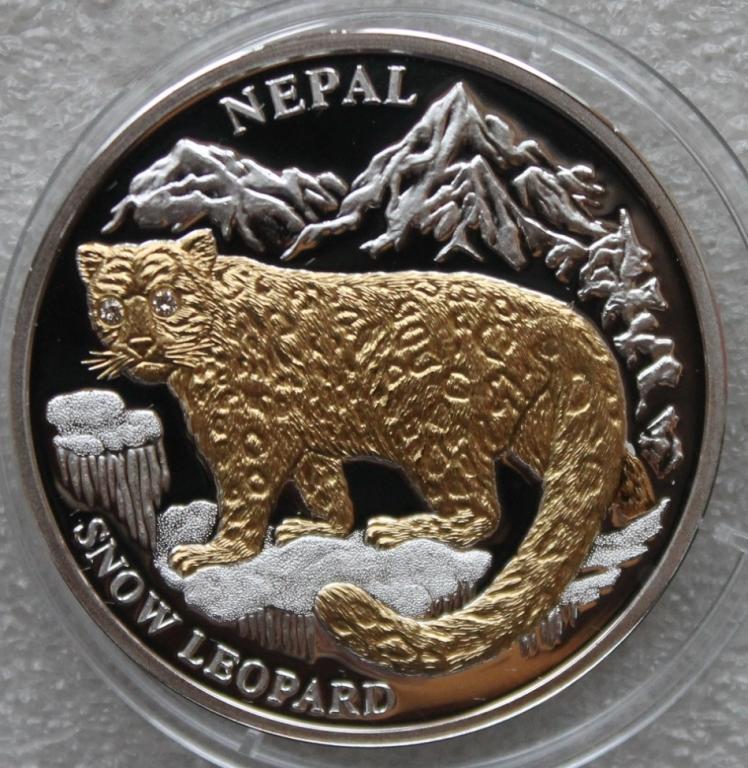 Либерия 10 долларов 2005 Леопард Непал Фауна Снежный барс Кошка Серебро Позолота Бриллианты