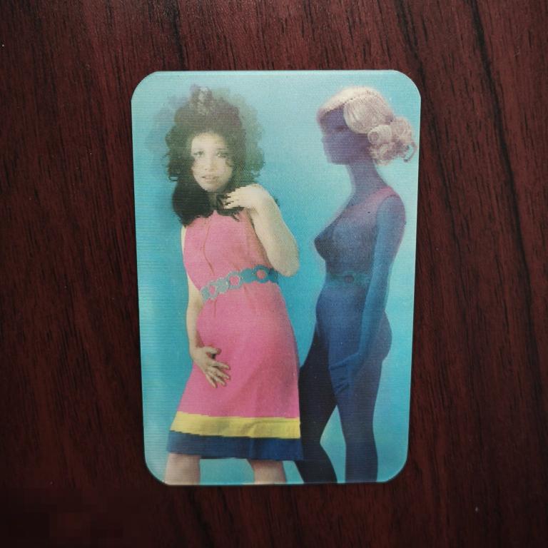 Календарик стерео девушка НЮ обнажённая переливной реклама карточка открытка мини редкий манекен