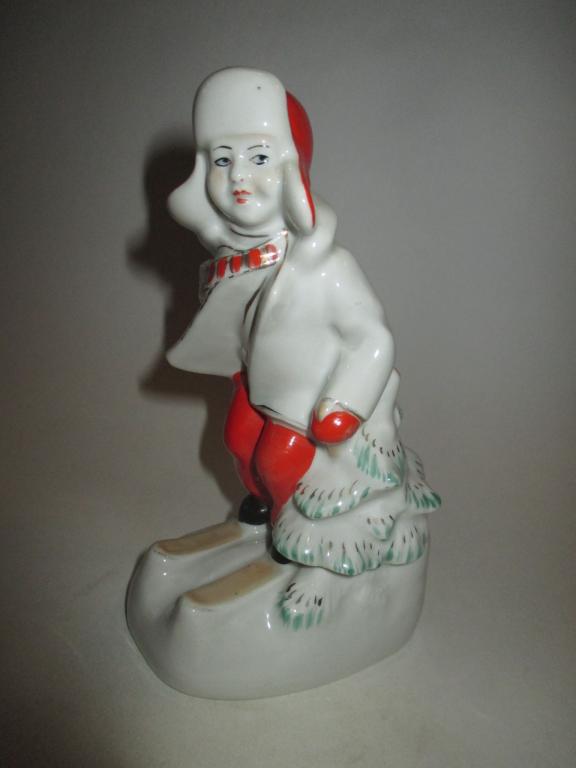 Статуэтка Лот №18 Лыжник ( более 100 позиций) Читайте Описание!!!