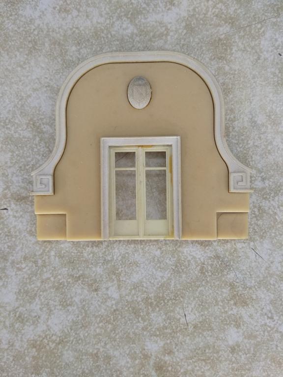 16мм (HO) Фасад мансардного этажа с балконом,бежевый