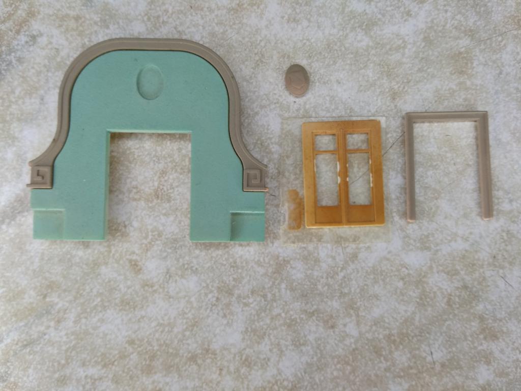 16мм (HO) Фасад мансардного этажа с балконом,зеленый №2