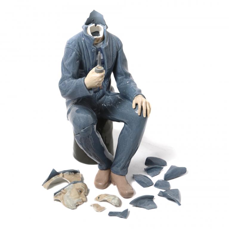 Фарфоровая фигура под реставрацию Моряк. NAO by Lladro