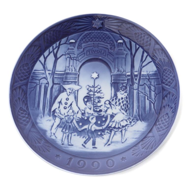 Рождественская фарфоровая тарелка. Royal Copenhagen, 1990 год.