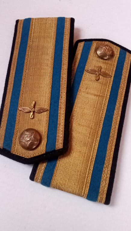 Погоны курсанта старшины лётного училища ВВС СССР образца 1963г.