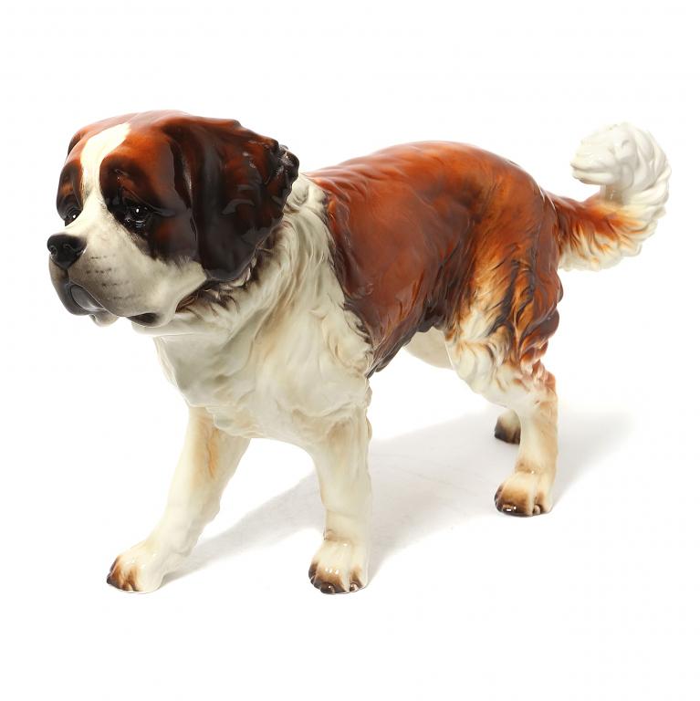Большая фарфоровая фигура "Сенбернар". Goebel