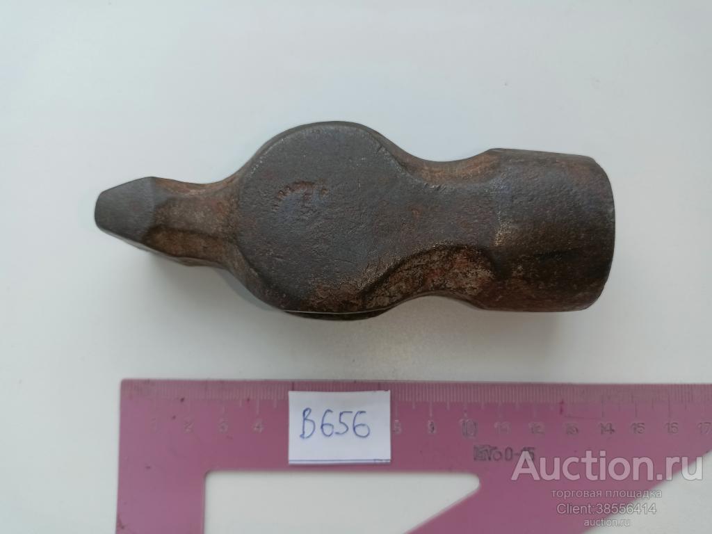 Инструмент старинный.Молоток.Клеймо.( В 656).