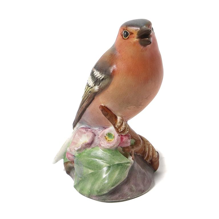 Фарфоровая фигура "Зяблик на ветке". Royal Worcester