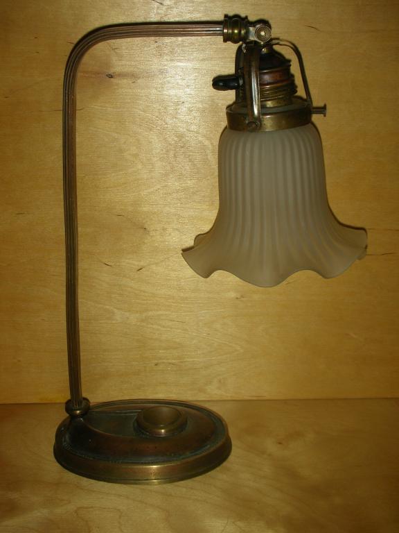 Лампа - бра бронзовая настольно настенная в стиле модерн . Начало 20 - го века . (1)