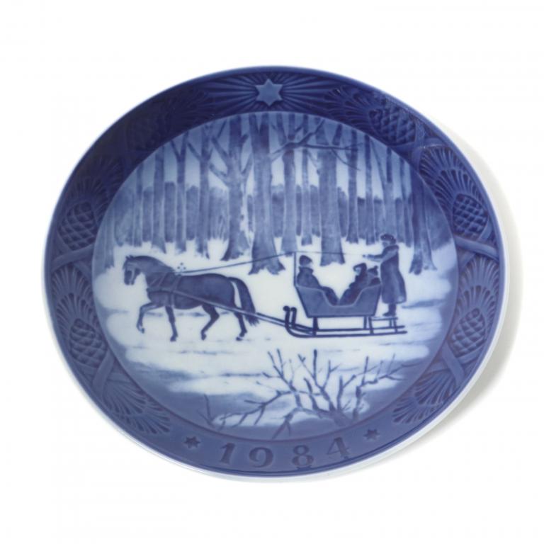 Рождественская фарфоровая тарелка. Royal Copenhagen, 1984 год.