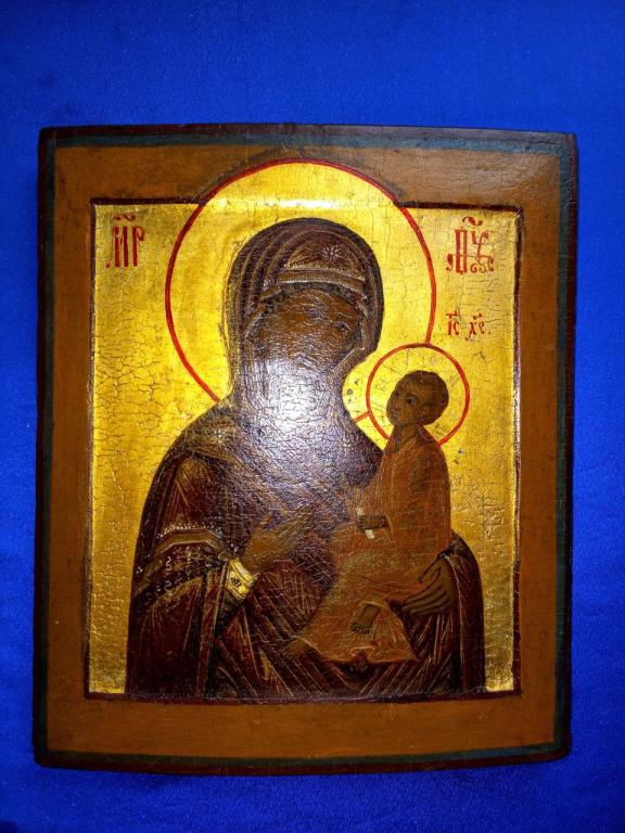 Икона старинная Тихвинская Богородица! Золото! Ковчег! 19 век!