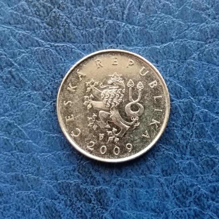Чехия 1 крона  2009 год  лот 1