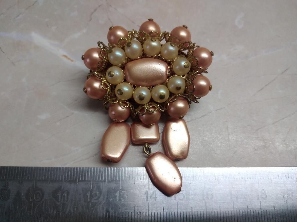 Брошь. Чехословакия. Чешская бижутерия ЧССР. Винтаж.