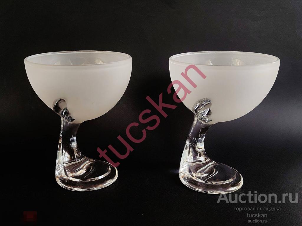 Креманка бокал для напитков матовое стекло 11х7.5х см мультилот