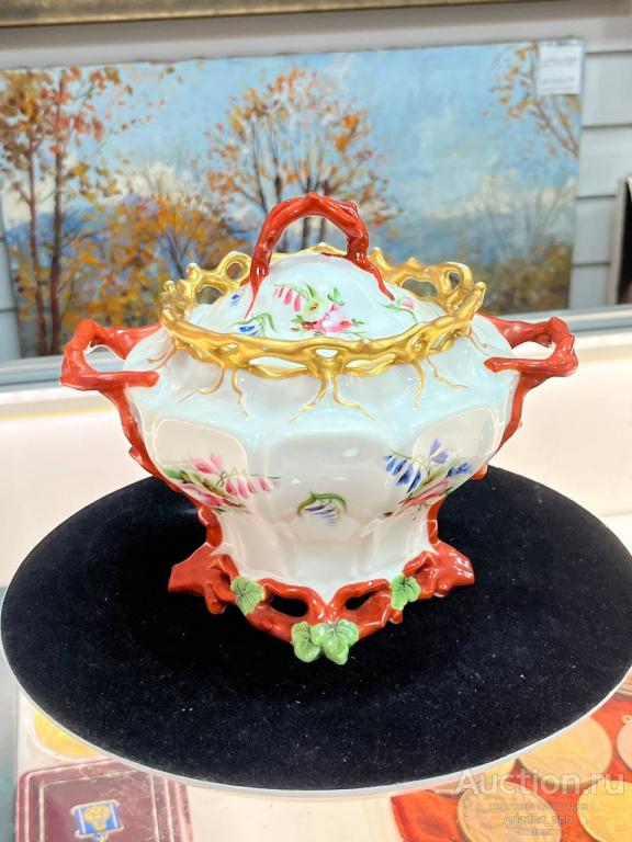 Антикварная фарфоровая сахарница. Корниловы
