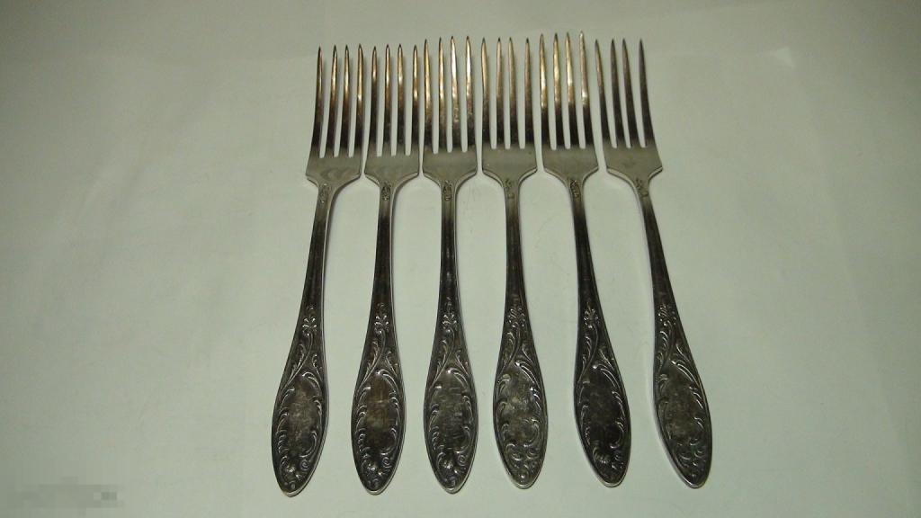 Столовые вилки   мельхиор  А20