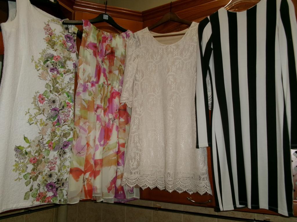 40-42 брендовые платья (4 шт.) Цена за всё!