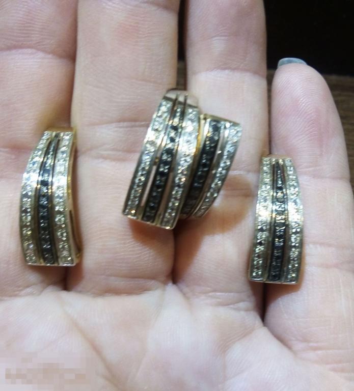 Достойный комплект серьги кольцо золото черные и белые бриллианты