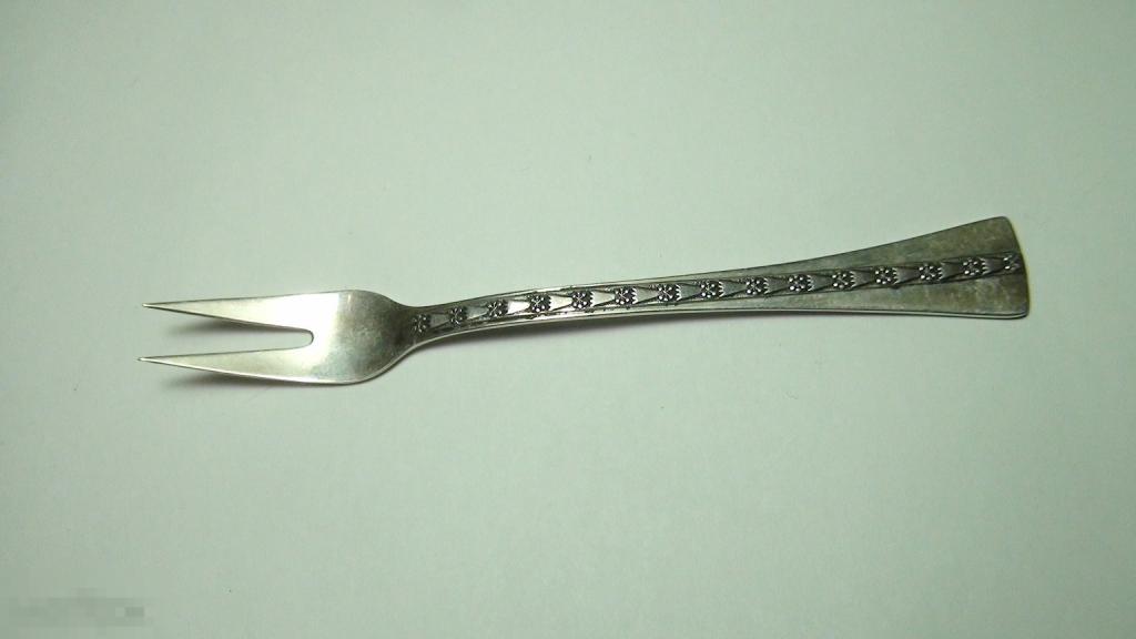 Вилка для лимона 916 проба централь 17,3гр. №4