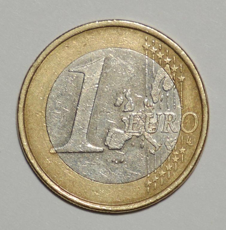 Португалия 1 евро 2004 VF+ (К6)