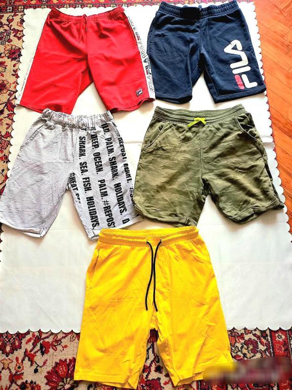 Шорты на мальчика пакетом (р. 64)