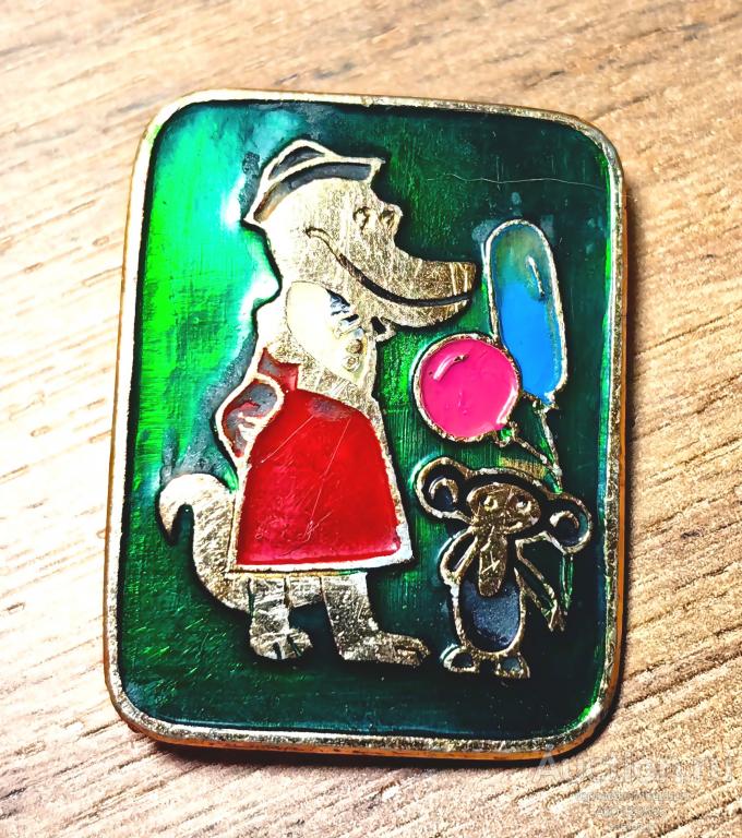 ЗНАК ДЕТСКИЙ ГЕРОИ МУЛЬТФИЛЬМОВ СКАЗКИ ЧЕБУРАШКА И КРОКОДИЛ ГЕНА 2