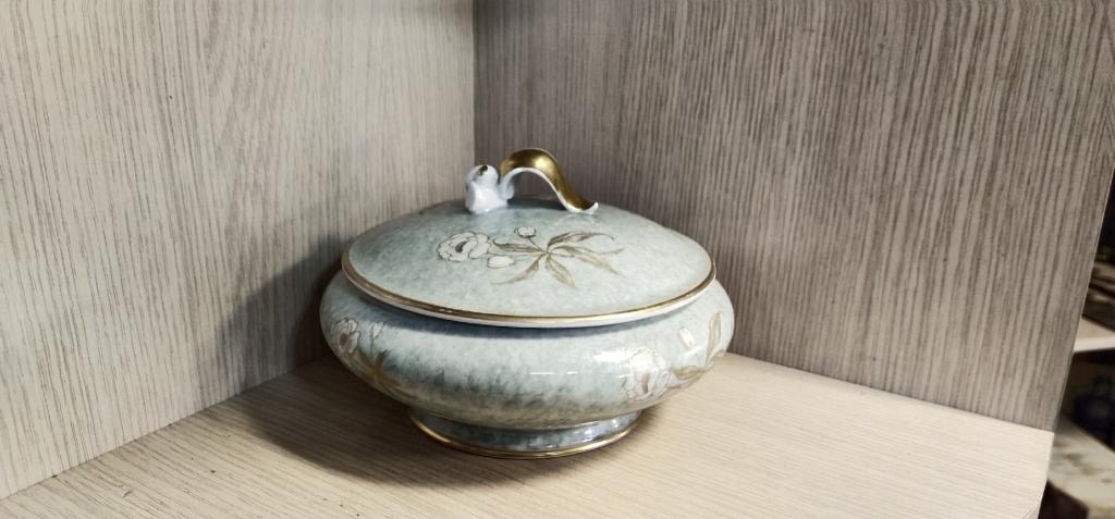 Сахарница . Фарфор. Германия. Середина 20-го века.