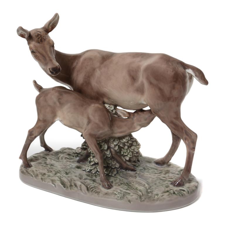Фарфоровая фигура "Олениха с олененком". Dahl-Jensen
