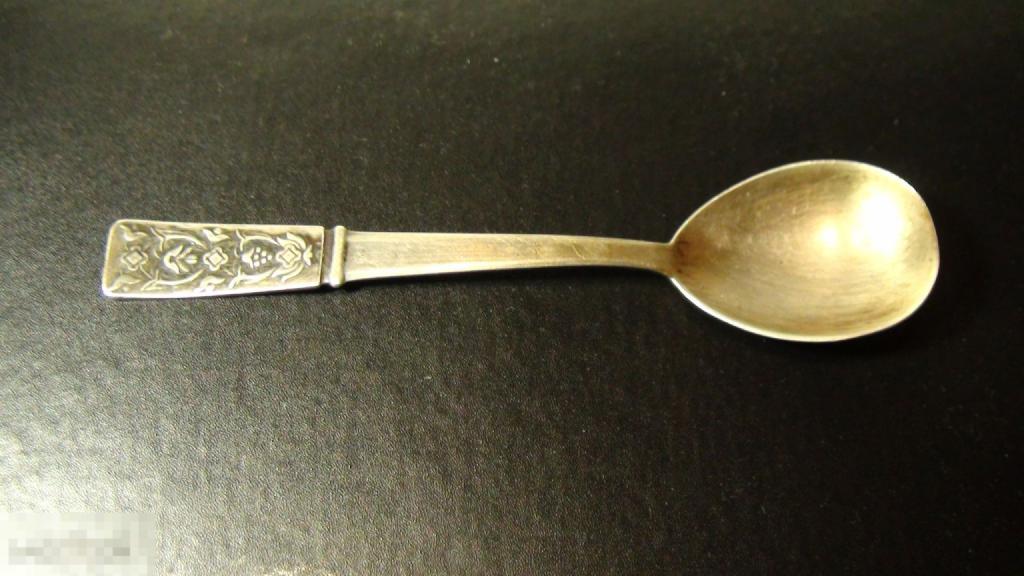 Ложка чайная серебро 875 вес 26,3