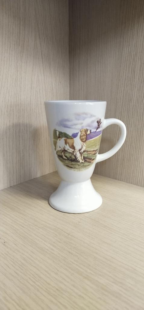 Бокал " Собака ". Фарфор. Европа.