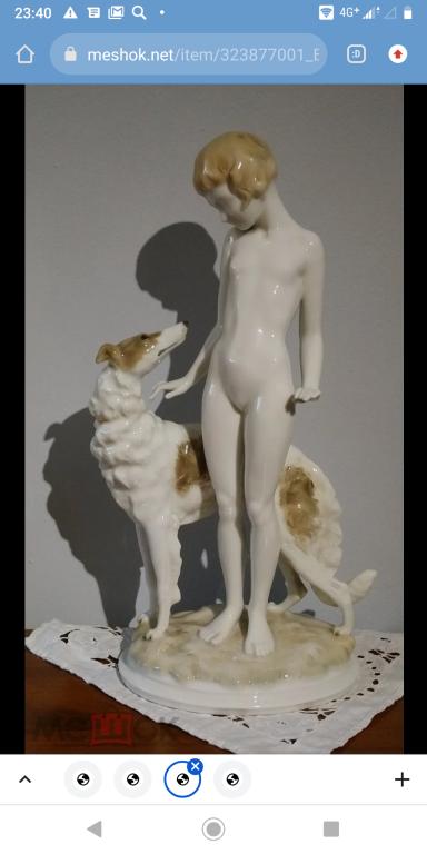 Большая старинная статуэтка скульптура обнаженная девушка и собака фарфор Хутченройтер Германия 1930