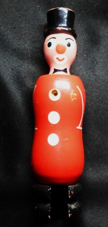 Клоун ню-игрушка деревянная,винтаж