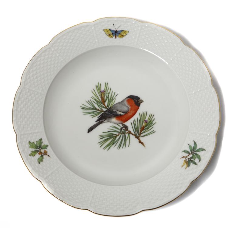 Фарфоровая тарелка со снегирем. Meissen