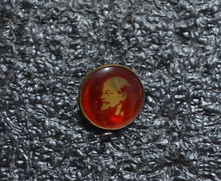 ВЛАДИМИ ИЛЬИЧ    ЛЕНИН ПЛАСТИК   ЛИСТ №   112