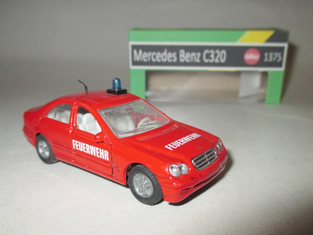 модель авто Mercedes Benz C 320 / Мерседес Бенц Ц 320 ( Siku ) Читайте описание!!!