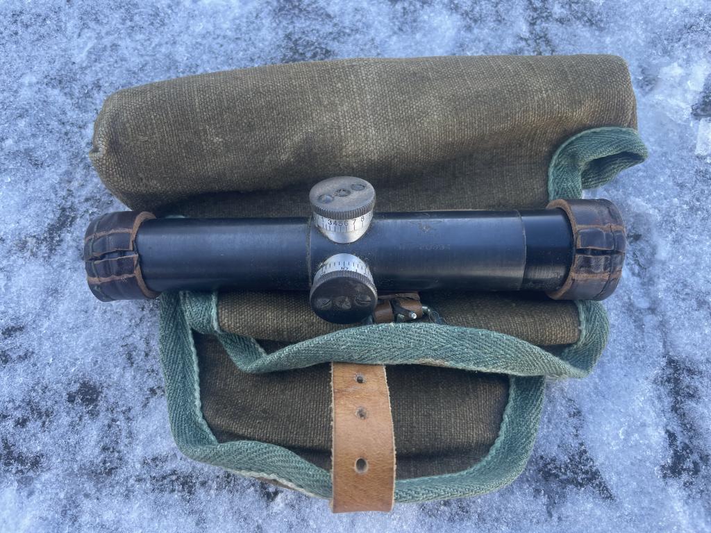 Оптический прицел ПУ 1944 года с кронштейном Кочетова   .