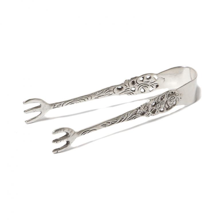 Серебряные щипцы для сахара. Швеция, 1933 год.