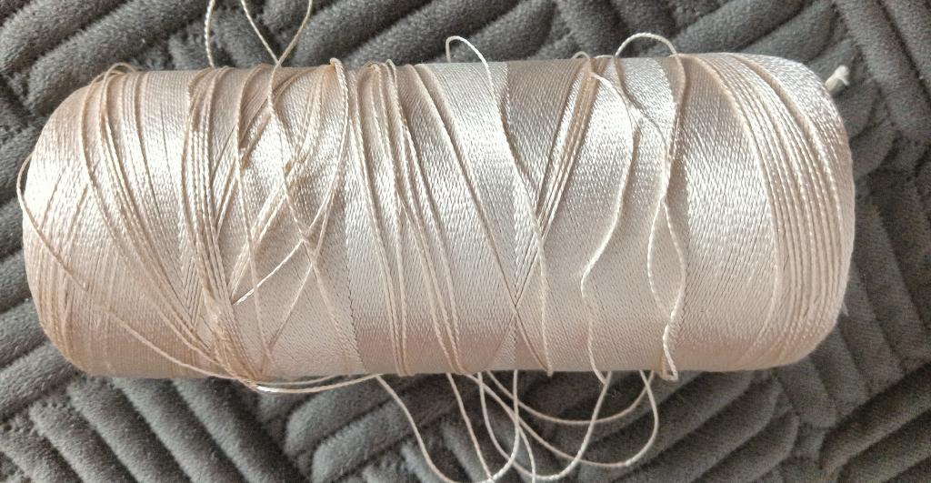 Ника шелковая Бабина СССР Вес:1165 гр.(2)