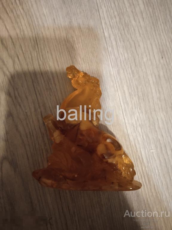 Фигурка Отличная  Статуэтка. лошадь смола янтарь