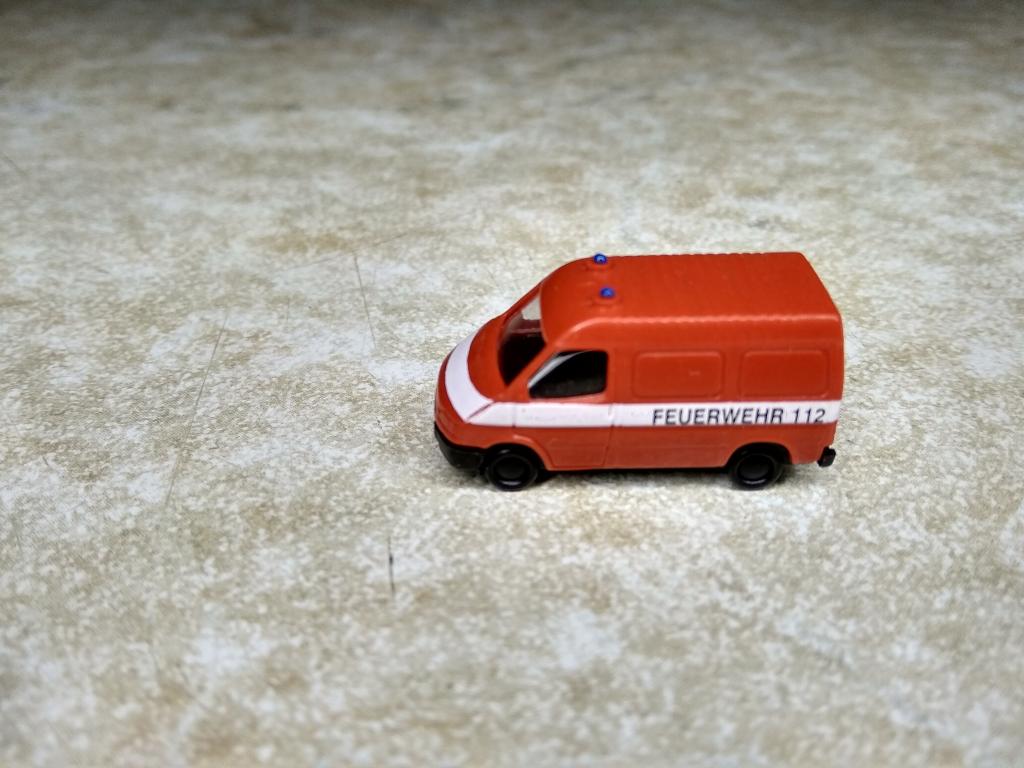 9мм (N) Rietze Ford Tranzit пожарный