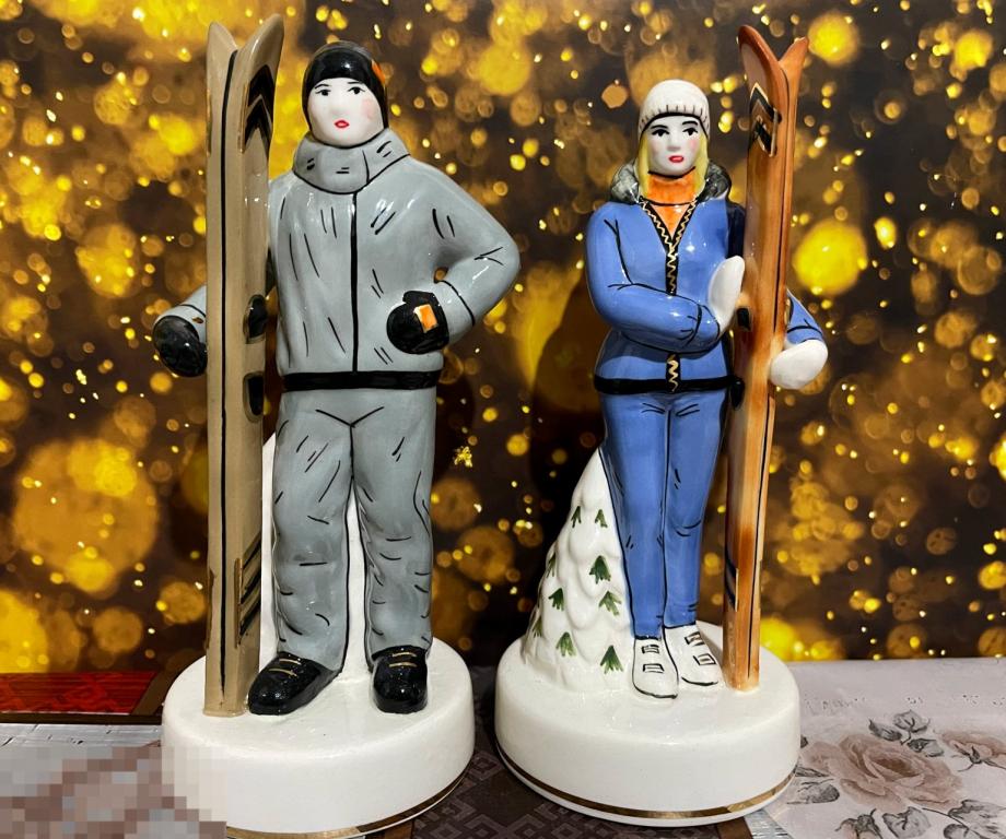 2 Статуэтки - Лыжник и Лыжница. Вербилки