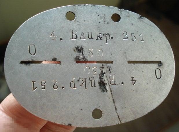 Немецкий жетон ЛОЗ Личный Опознавательный Знак 4.Bau.Kp. 251