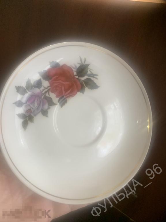 Чайное блюдце  Розы Фарфор СССР 16,5 см Владивостокский фарфоровый завод