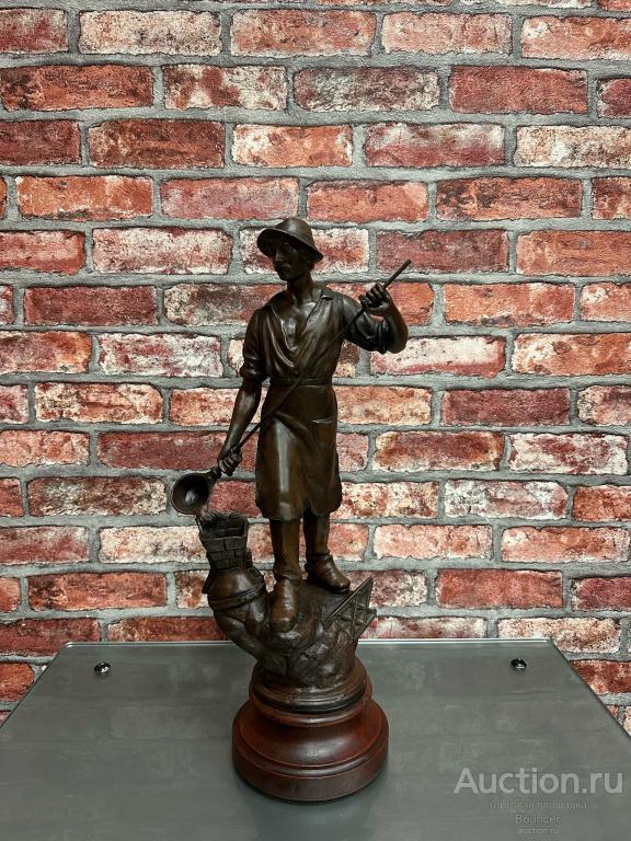 Антикварная скульптура "Литейщик". Шпиатр, патинирование. Франция, 19 век