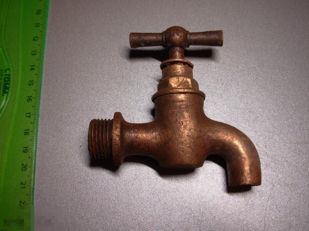 Кран водопроводный Сантехника Бронза.Рабочий начало 20 века