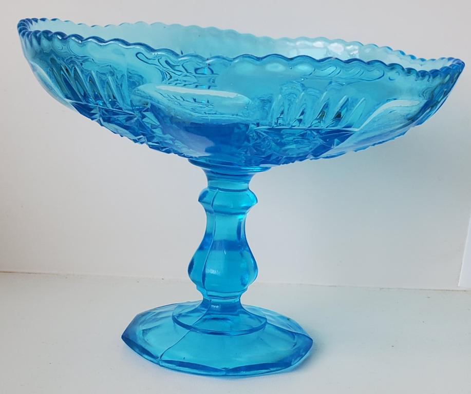 Ваза синее купоросное стекло, клеймо От МФ на 10 лет 1902