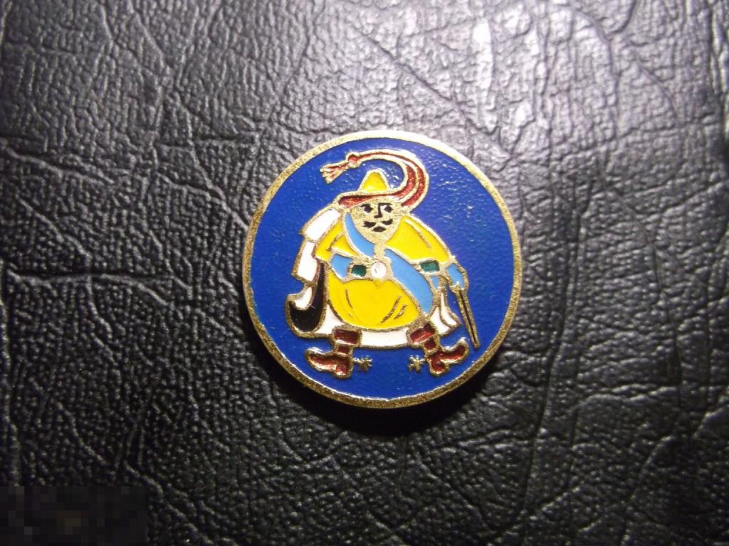 Кот в сапогах. Сказка. Мультфильм. Детский значок. Редкий.