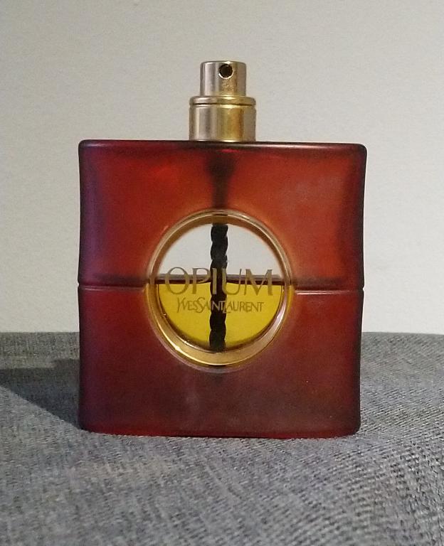 Opium Опиум парфюмерия оригинал б/у